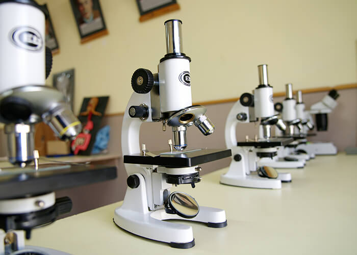 Practical science education beyond classroom boundaries at NewAge World School
